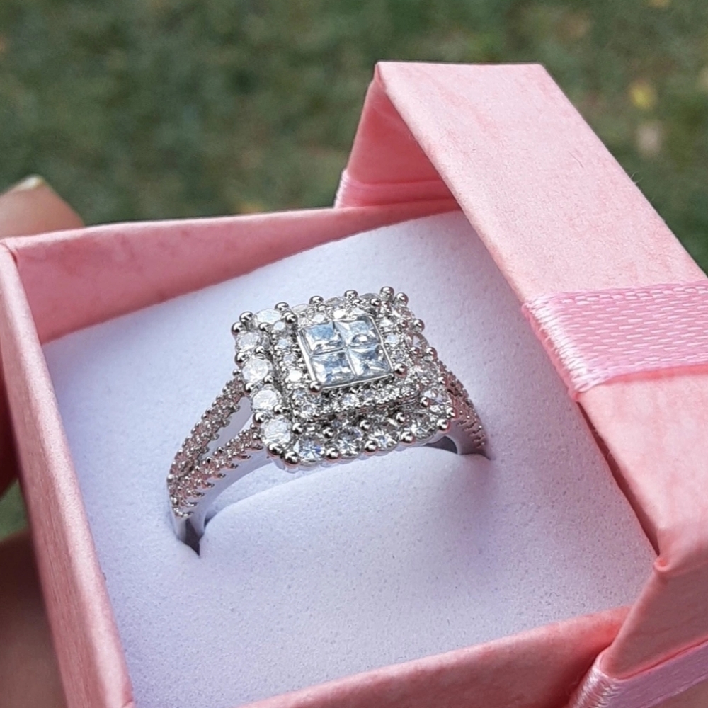 White Cubic Zirconia Ring